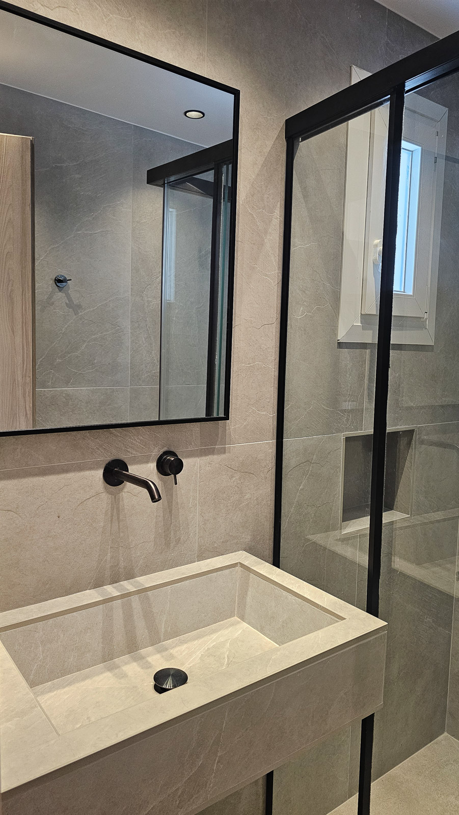Private bathroom in Single Room 04