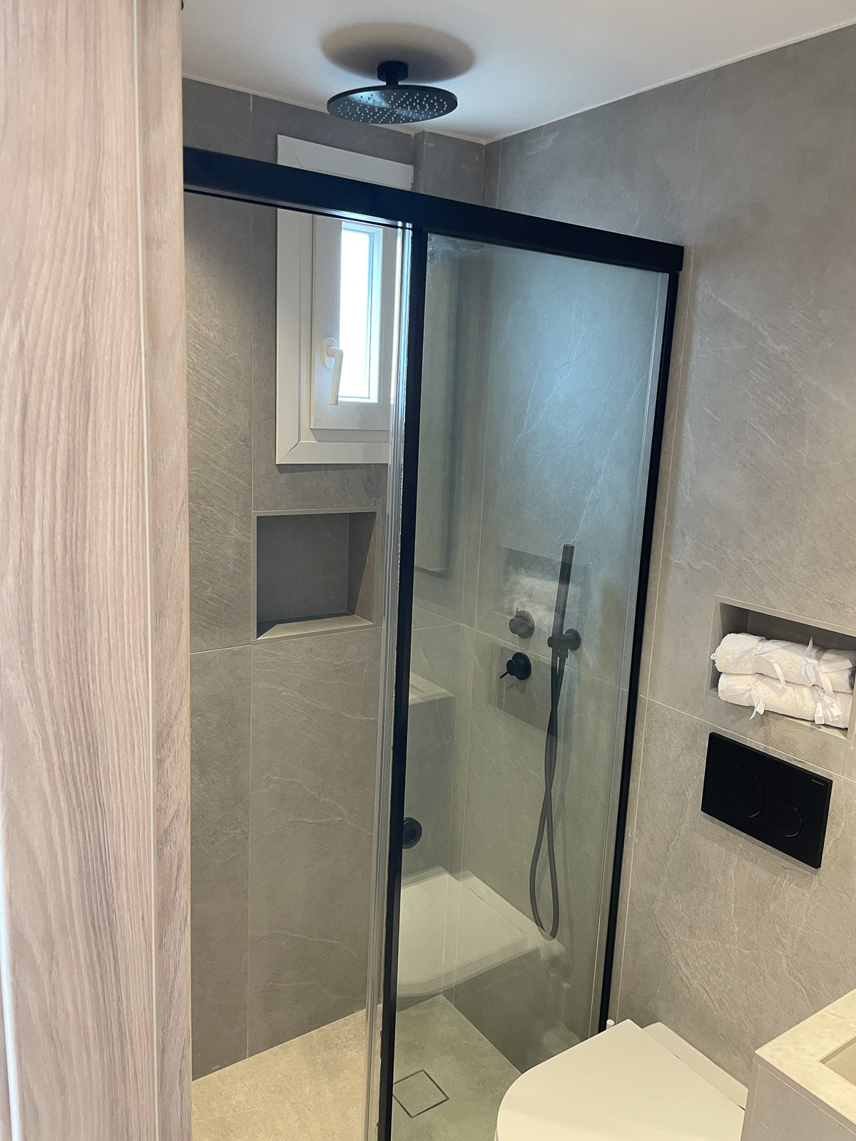 Private bathroom in Single Room 07